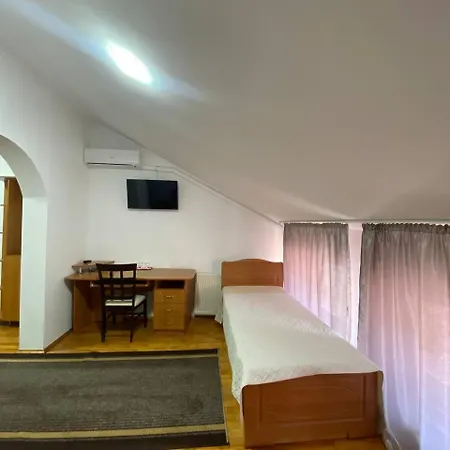 даніель Hotel Mukácheve